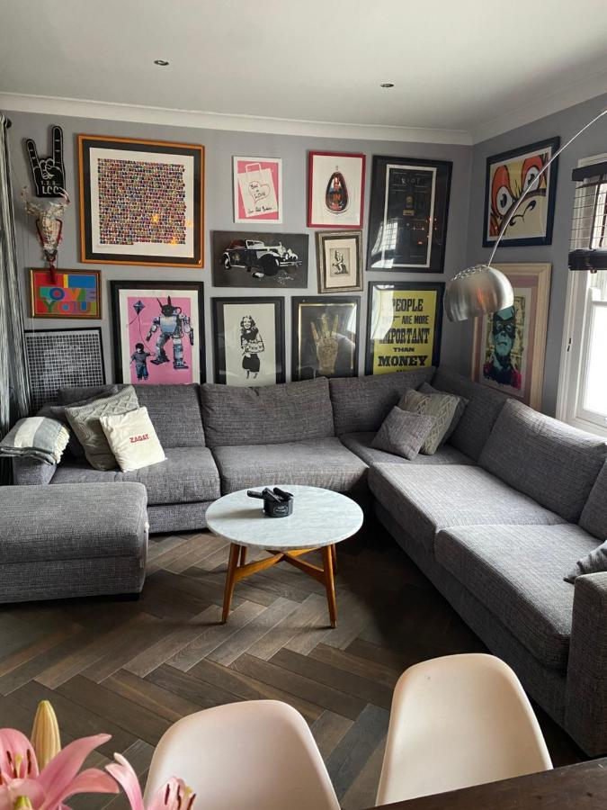 Luxury 2 Bedroom Flat Heart Of Camden London Bagian luar foto