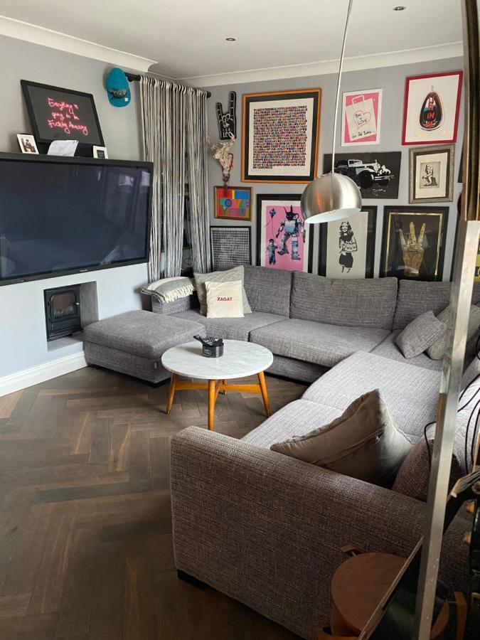 Luxury 2 Bedroom Flat Heart Of Camden London Bagian luar foto